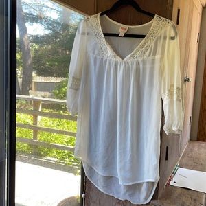 Mossimo Medium Ivory Top